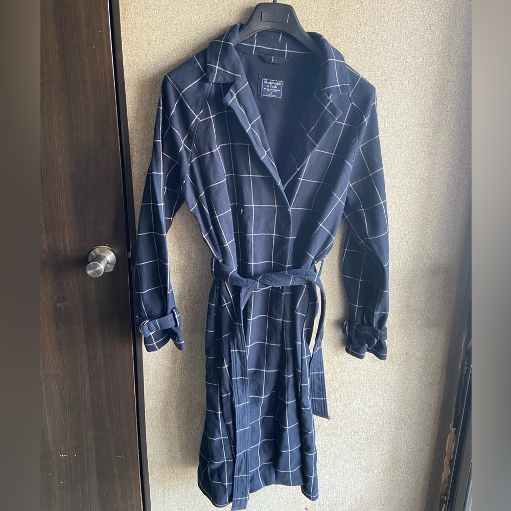 Abercrombie & Fitch Navy Blue Trench Coat XL Classic window pane check preppy